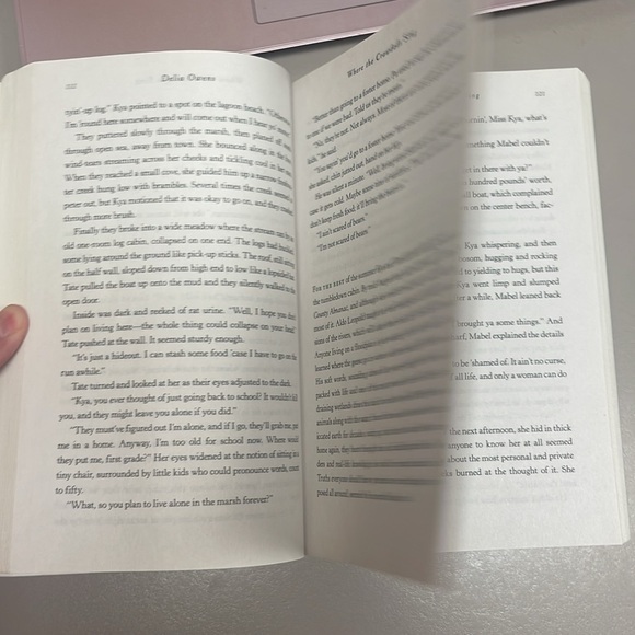 Where The Crawdads Sing Book….good clean condition - Picture 4 of 4